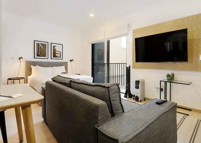 Upscale Loft With Balcony In Roma Norte Mexico City